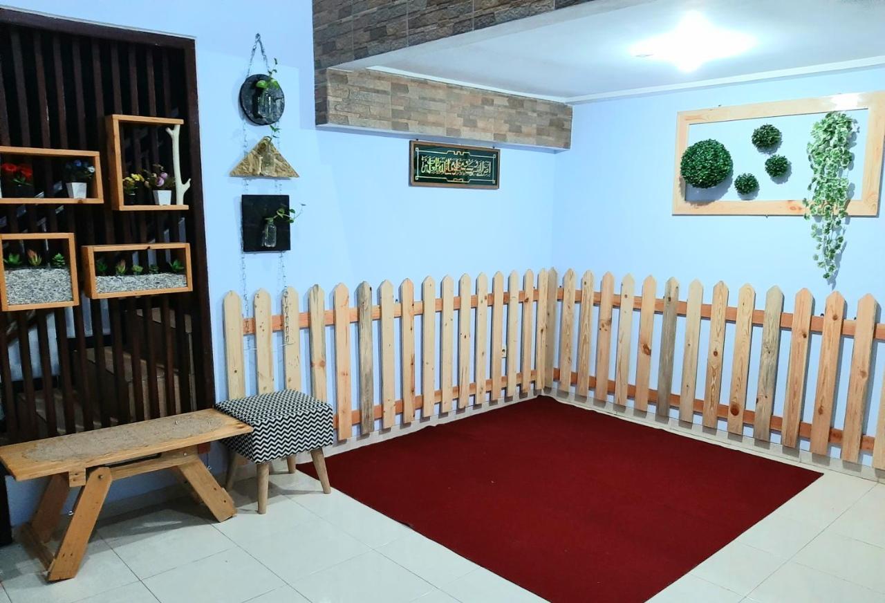 Villa Fifari - 5 Kamar Tidur, 3 Kamar Mandi Бату Екстер'єр фото